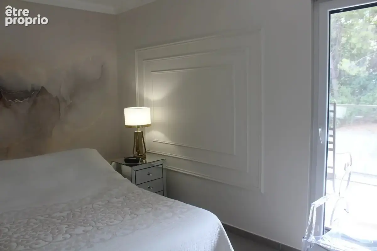 GRASSE SUD, superbe villa- appartement récent - photo 16