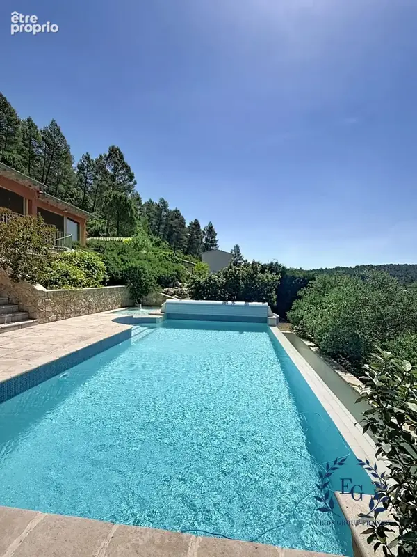 Maison 6 pièces 198 m² à vendre à Vins-Sur-Caramy (83170) - photo 3