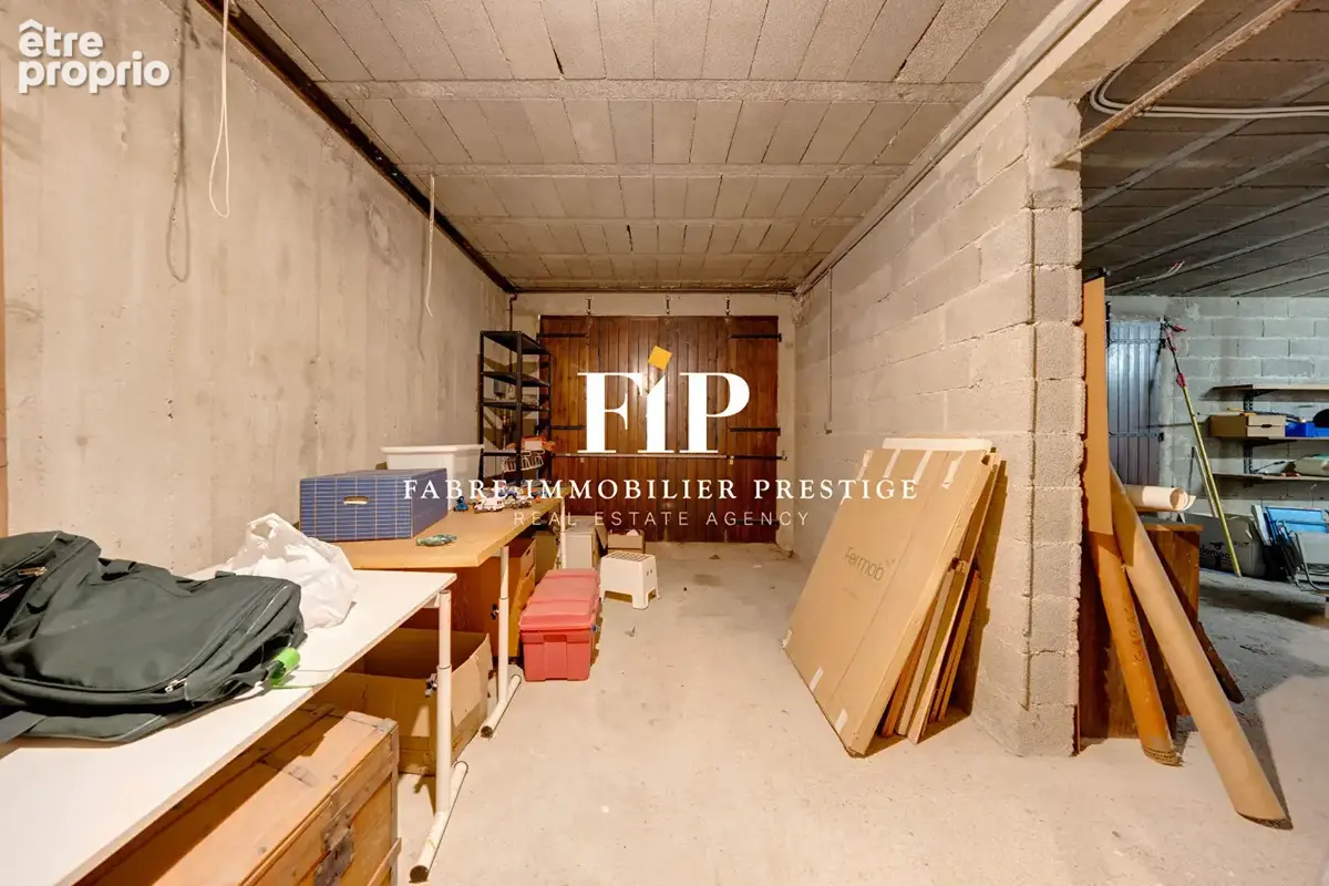 À 2 km du centre d'Aix ? Maison 250 m² , 10 pièces, avec vue - photo 16