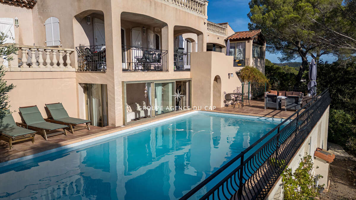 Maison à SAINT-RAPHAEL