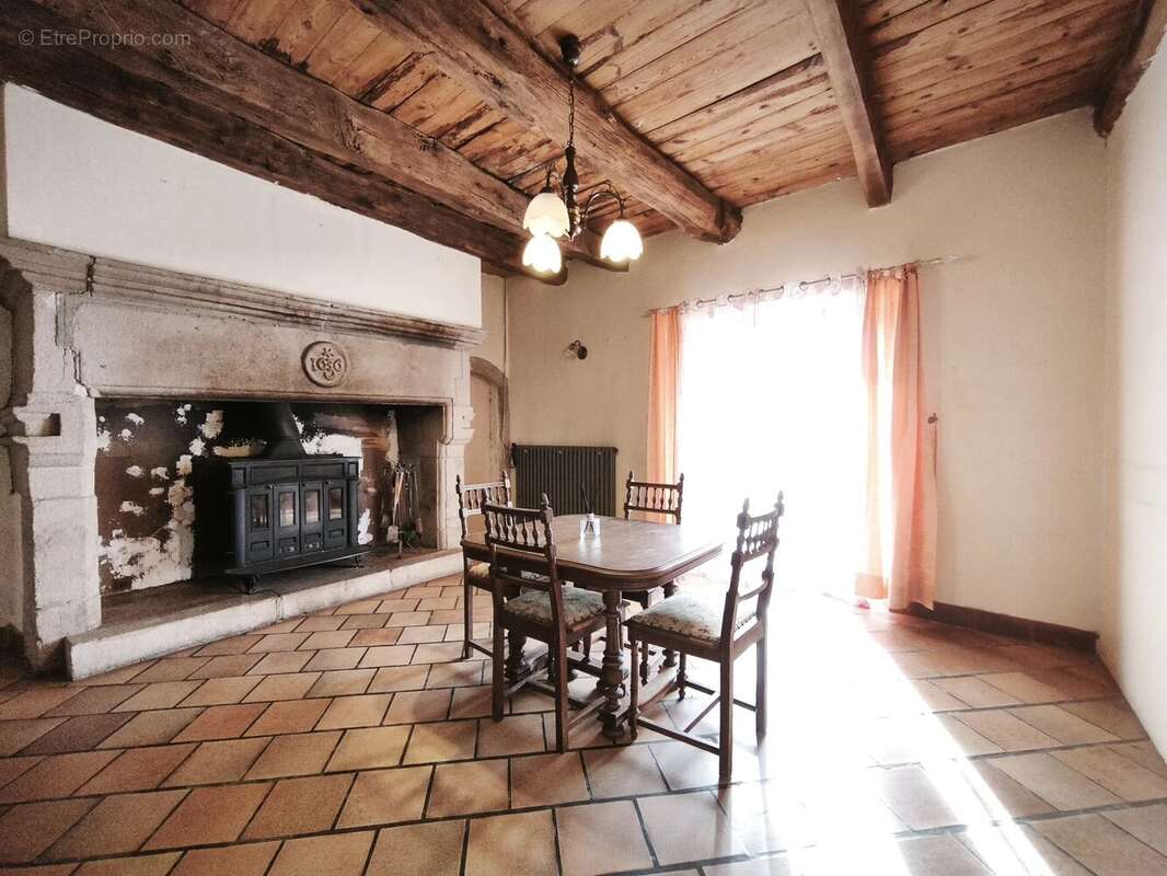 Maison à PONT-DE-SALARS