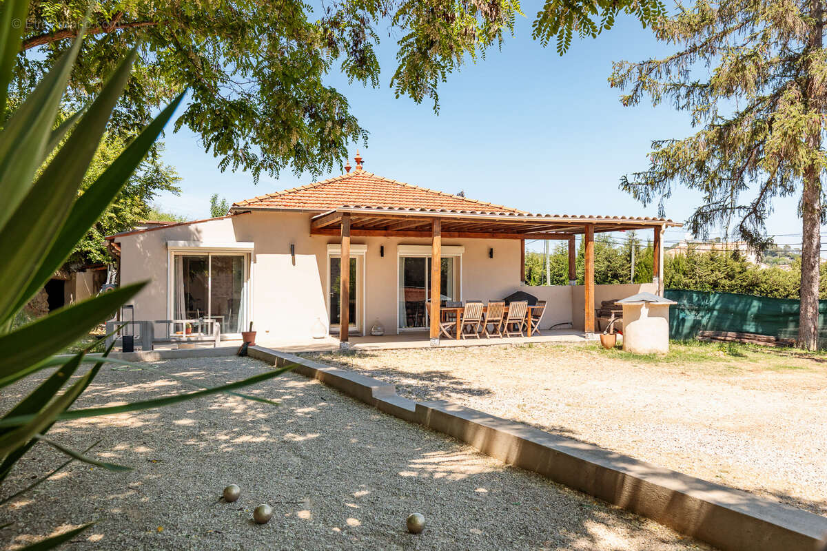 Maison à PEGOMAS