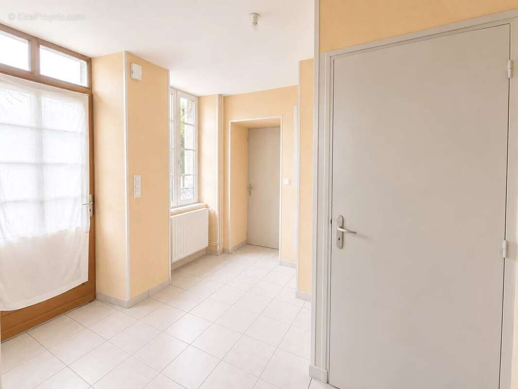 Idéal Investisseur – Ensemble immobilier composé de deux logements T4 indépendants - photo 2