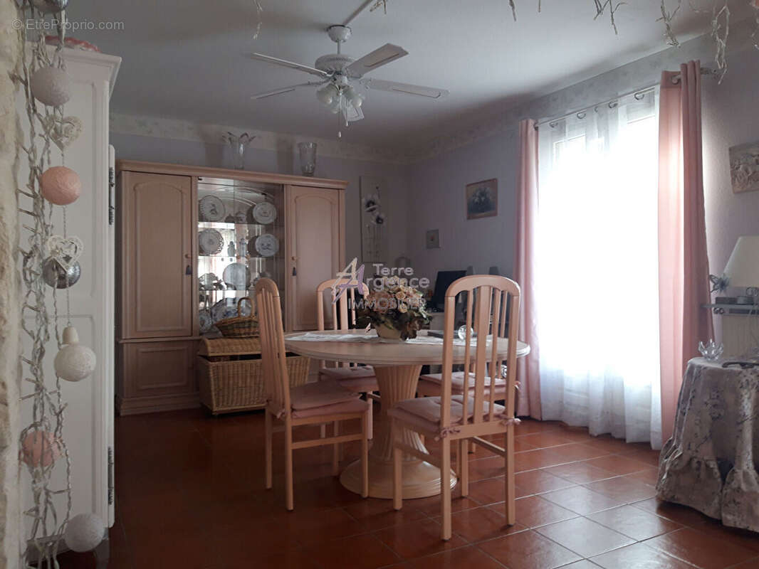 Appartement à BEAUCAIRE
