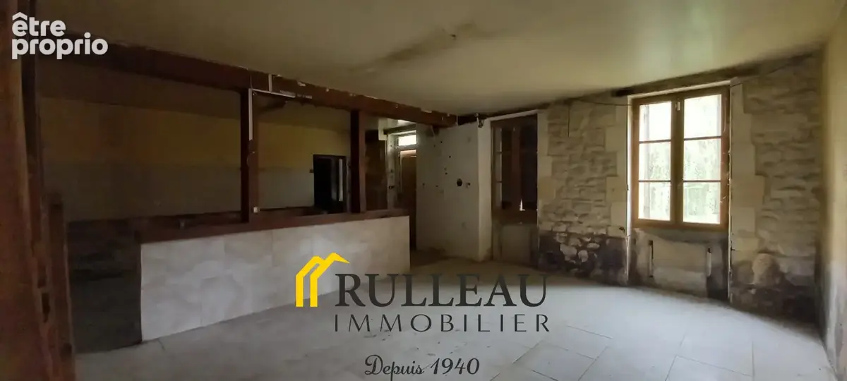 Maison à rénover entièrement de 166 m2 avec grande dépendance et 5 450 m2 de terrain - photo 5