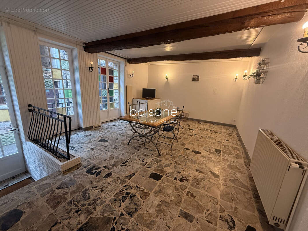 Maison à LA BOUILLE