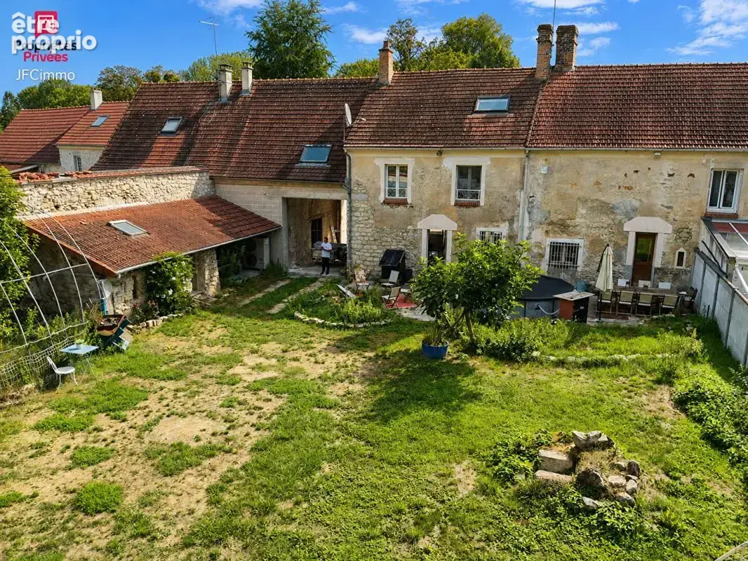 Maison  7 pièce(s) 200 m2 - photo 2