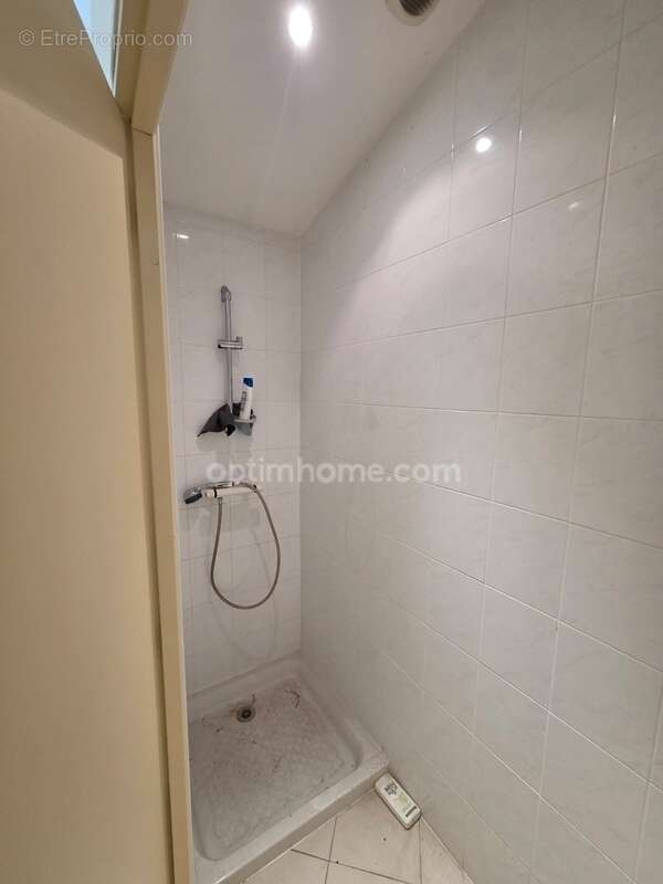 A VENDRE!!! ensemble de rapport déjà loué comprenant un entrepôt et un studio - photo 7
