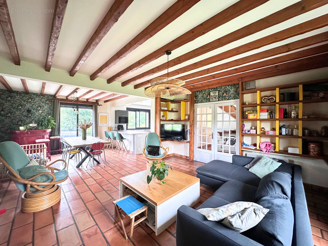 Maison à VIGNACOURT