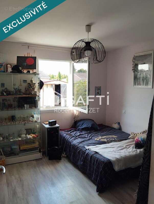 Maison 89 m² à Cerons  - photo 9