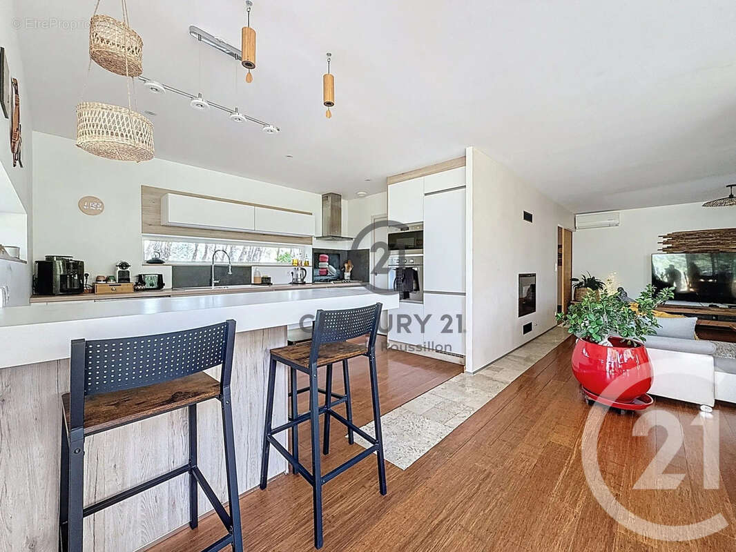 Maison à CASES-DE-PENE