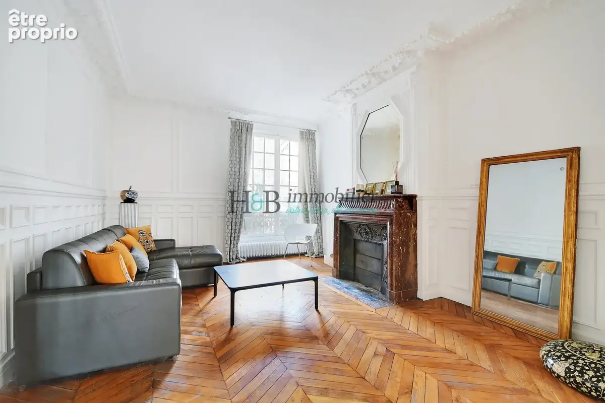 Alésia / 170m2 / Parquet Moulures Cheminées - photo 3