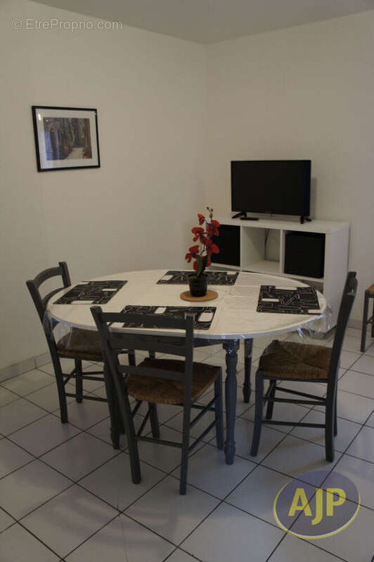 Appartement à SEGRE