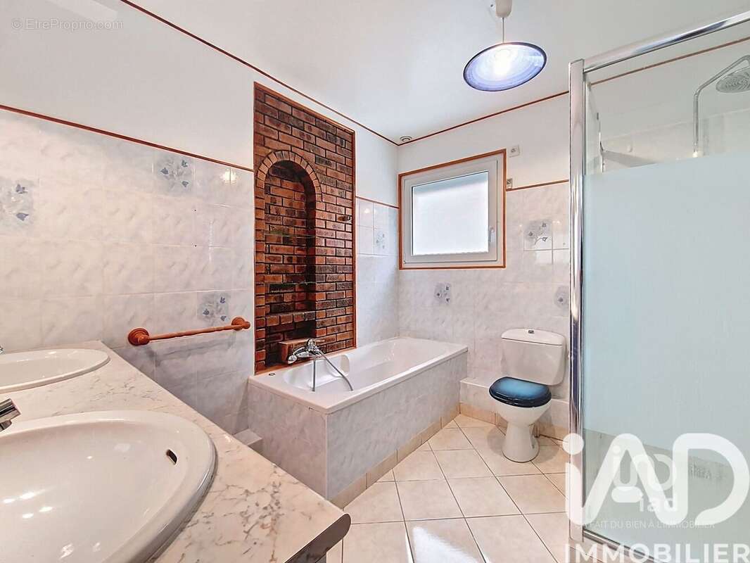 Photo 6 - Maison à MONTGERON