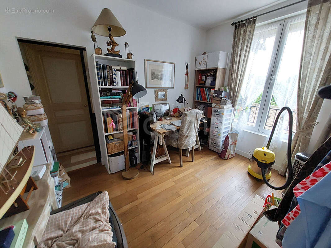 Maison à BUSSY-LE-REPOS