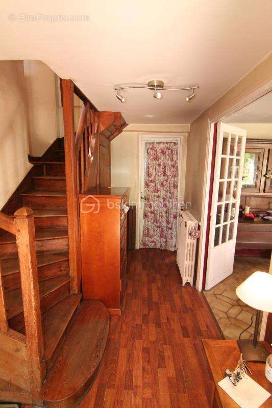 Maison à SAINT-CHERON