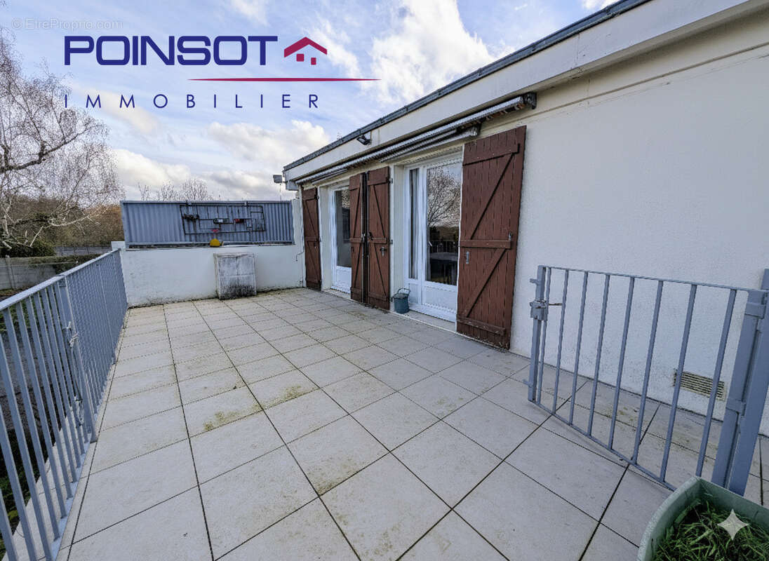 Maison à LES PONTS-DE-CE