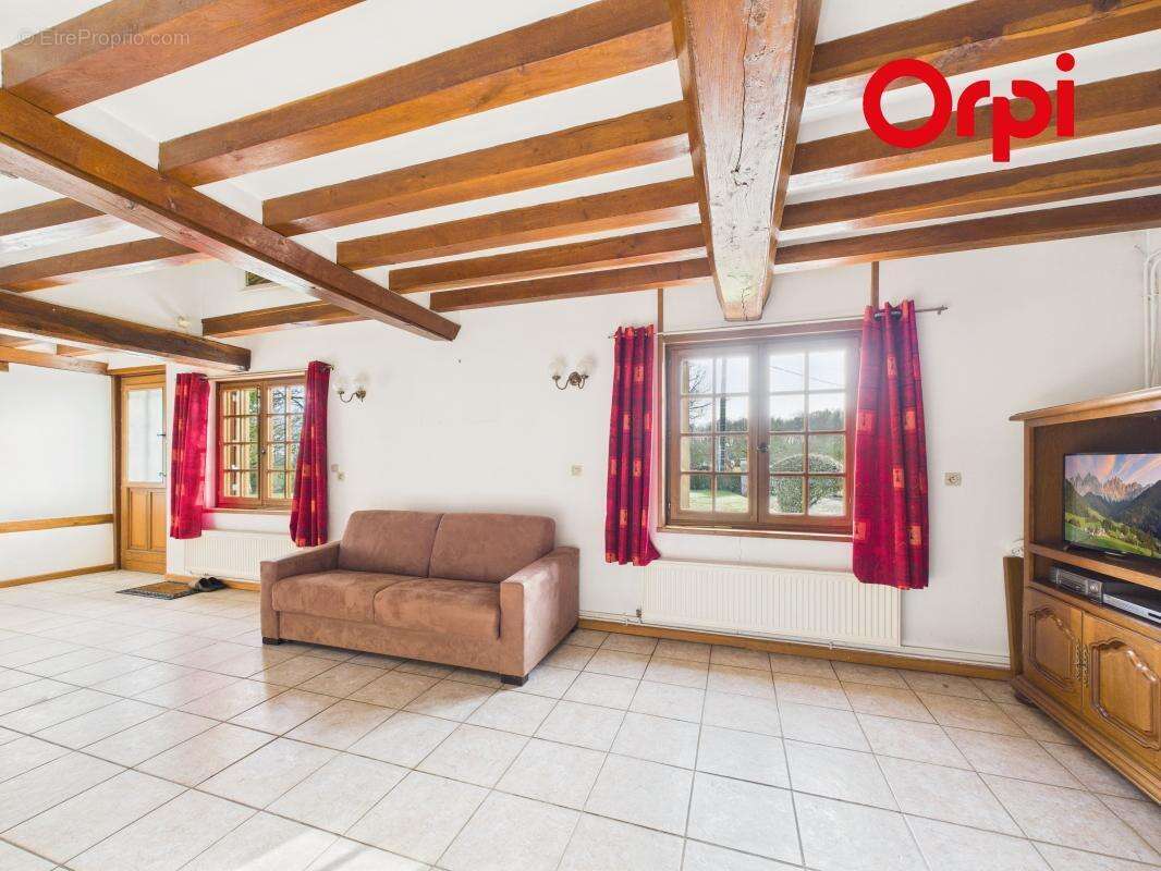 Maison à BERNAY