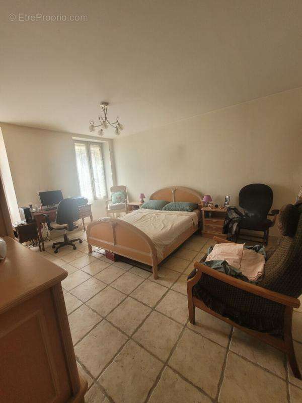 Appartement à BRIGNOLES