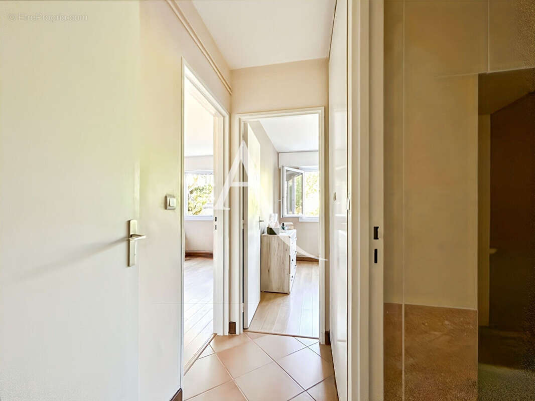 Appartement à BOIS-D'ARCY
