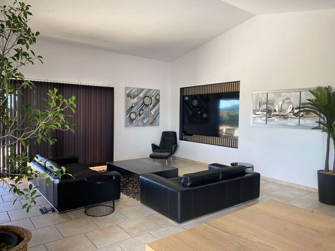 Maison à SAINT-GENIES-DE-MALGOIRES