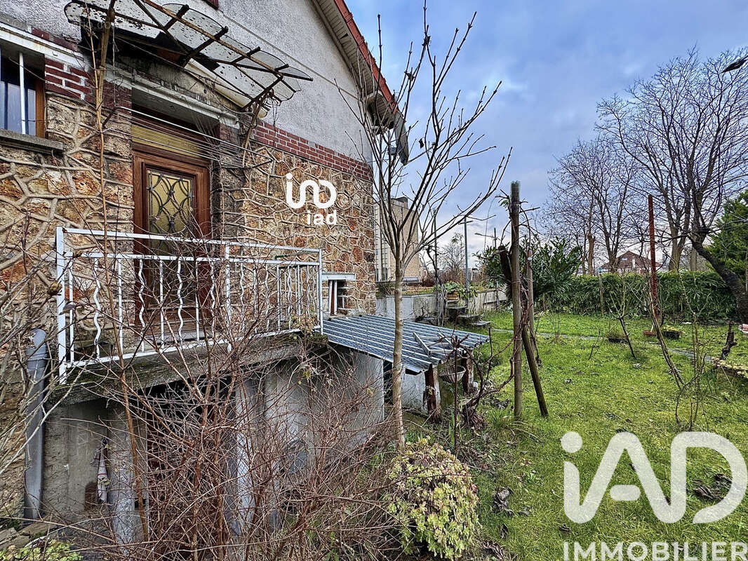 Photo 3 - Maison à ARCUEIL