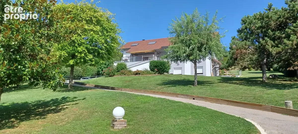 Maison à BOURGOIN-JALLIEU