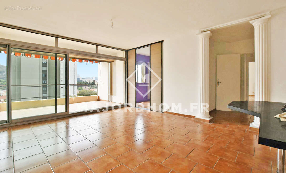 Appartement à MARSEILLE-10E