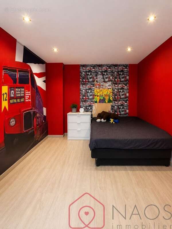 Maison familiale avec jardin arboré  Quartier recherché de Sedan (08200) - photo 9
