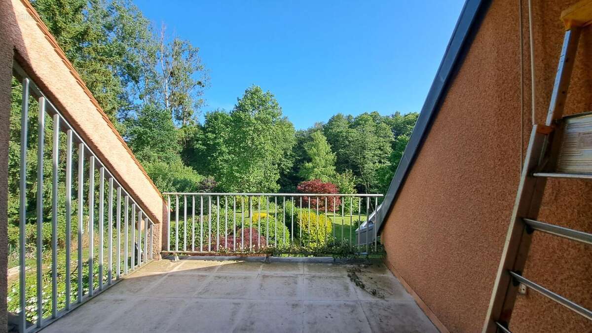 Maison à LEVIS-SAINT-NOM
