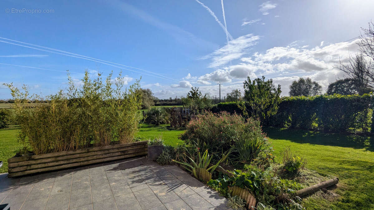 Maison à ECAUSSEVILLE