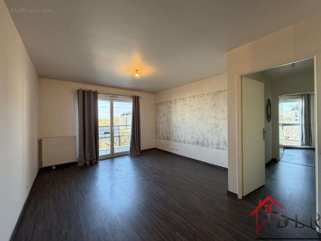 Appartement à LE BLANC-MESNIL