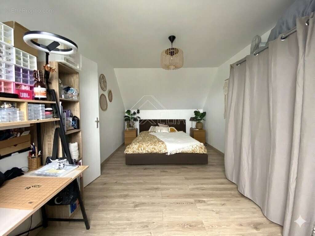 Maison à GOMMECOURT