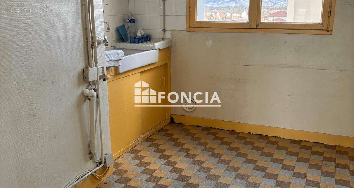 Appartement à BOURG-LES-VALENCE