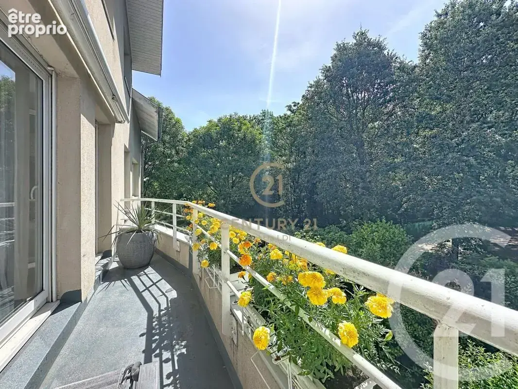 Appartement 3 pièces 63 m² à vendre à Bron (69500) - photo 7