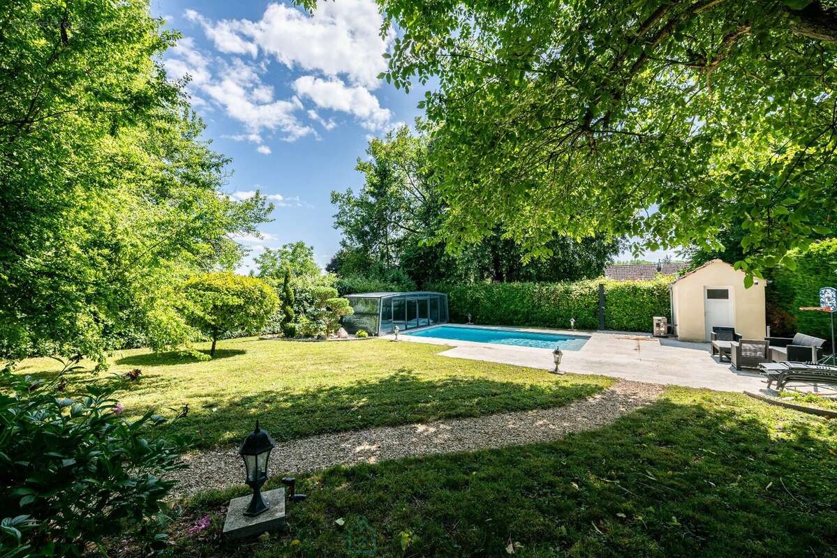 Maison à COURLON-SUR-YONNE