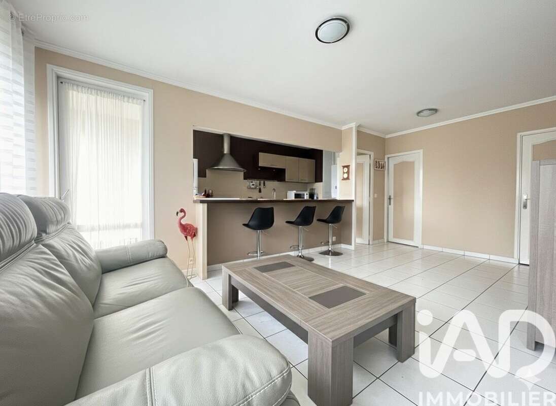 Photo 2 - Appartement à LES CLAYES-SOUS-BOIS