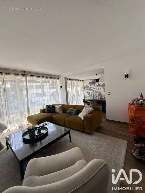 Appartement 90 m² à La Rochelle  - photo 7