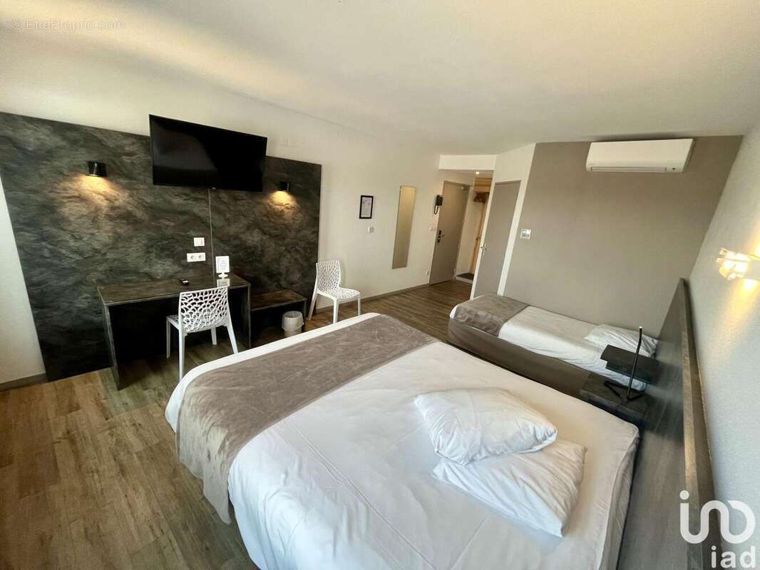 Photo 3 - Commerce à VALENCE