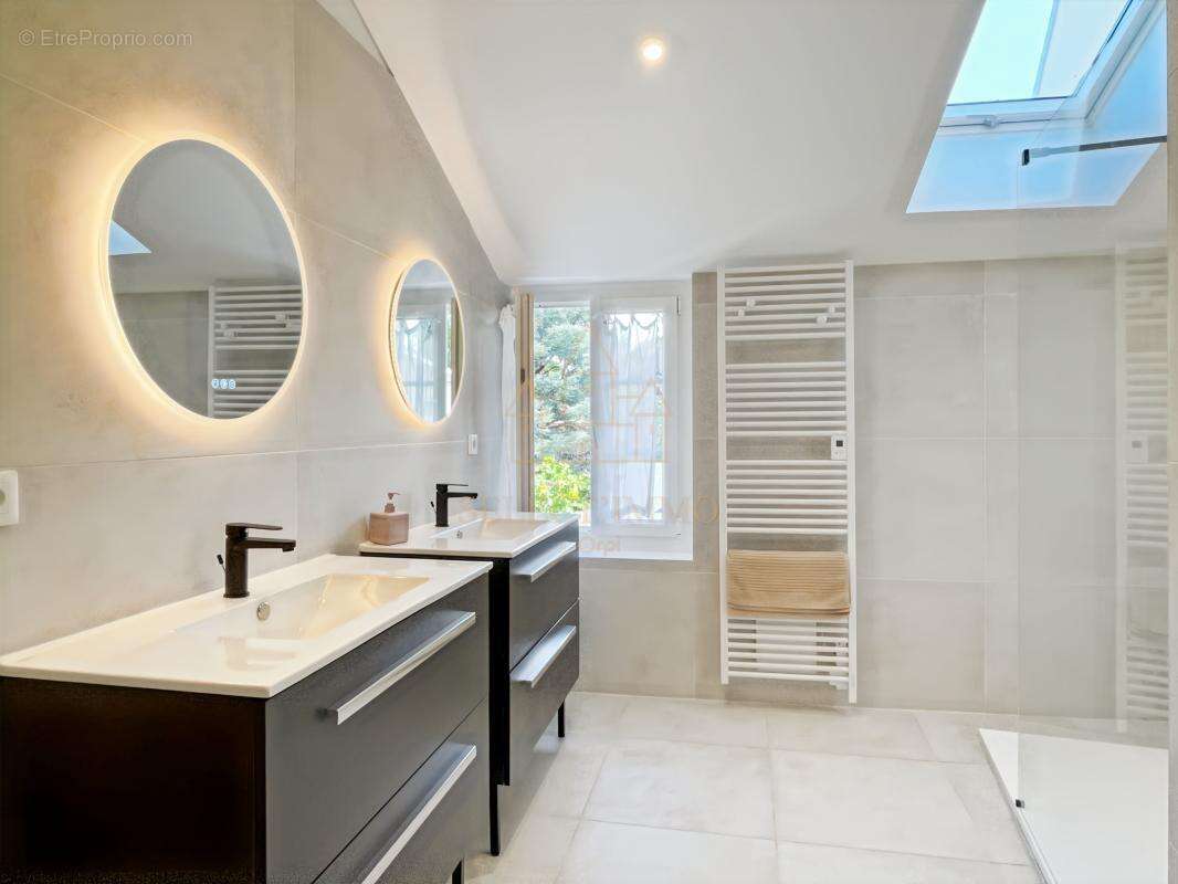 Magnifique propriété de 276m² entièrement rénovée en hyper-centre d'Evreux - photo 14