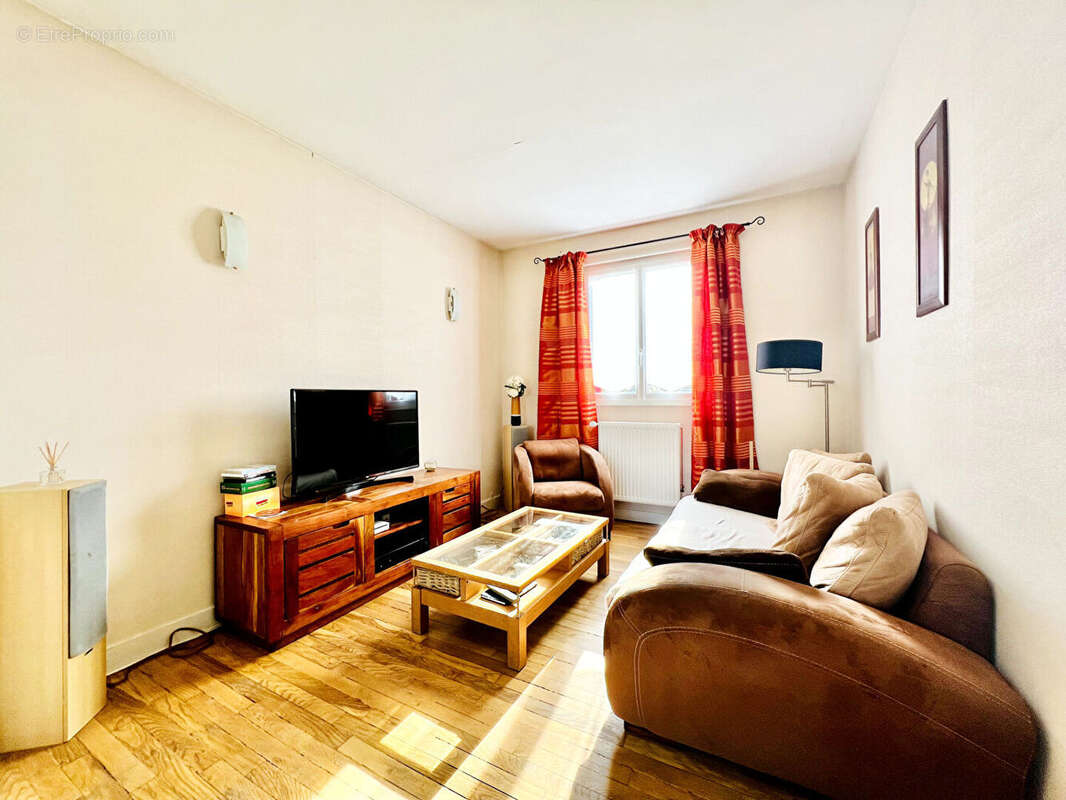 Maison à CHOISY-LE-ROI