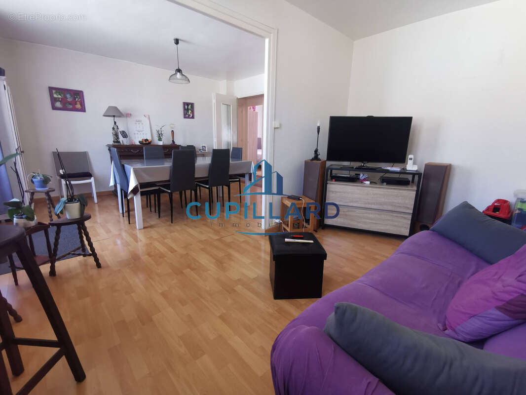 À VENDRE   ROANNE (Quartier Mulsant)   Appartement T4 de 61 m2 au 1er étage - photo 4
