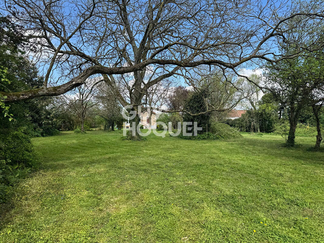 Terrain à PRESLES-EN-BRIE