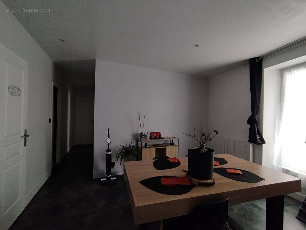 Appartement à COGNAC