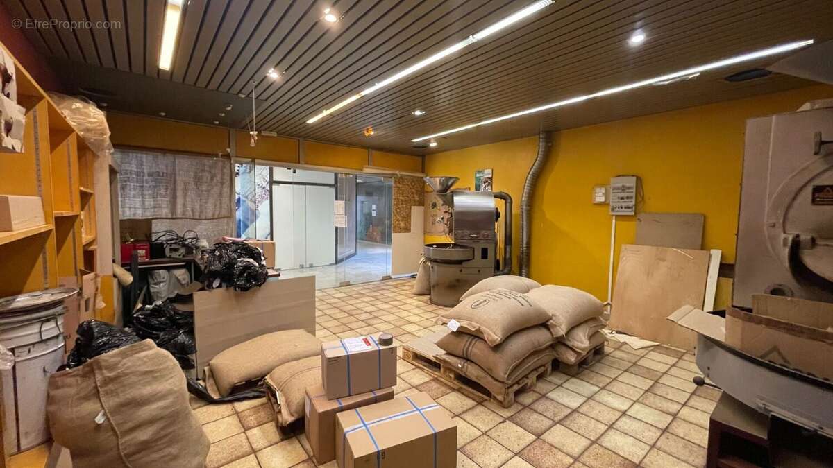 Commerce 50 m² à Mayenne  - photo 5