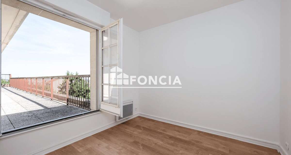 Appartement à FONTENAY-AUX-ROSES