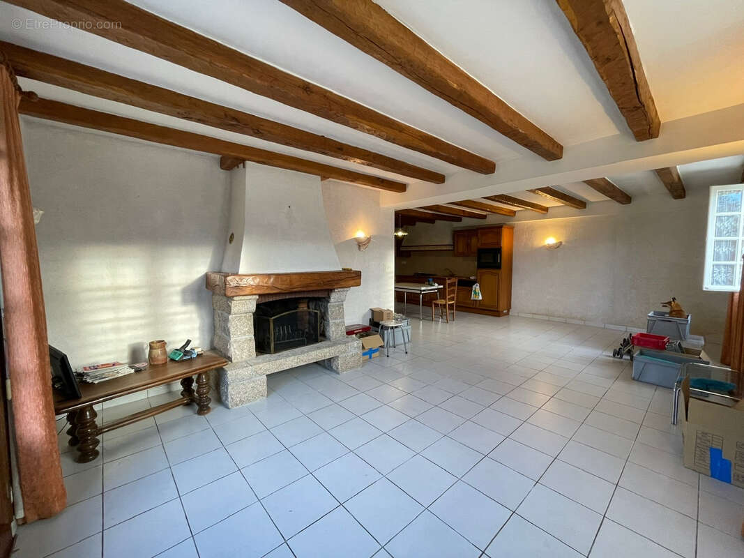 Maison à SAINT-JOACHIM