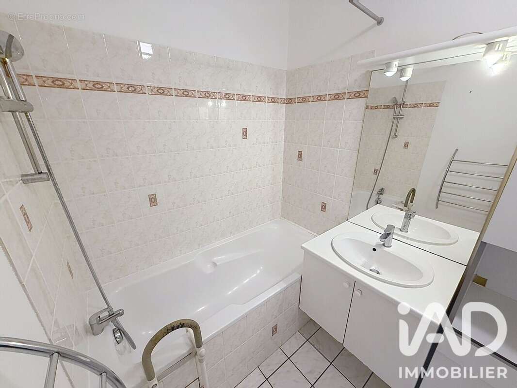Photo 8 - Appartement à SOTTEVILLE-LES-ROUEN