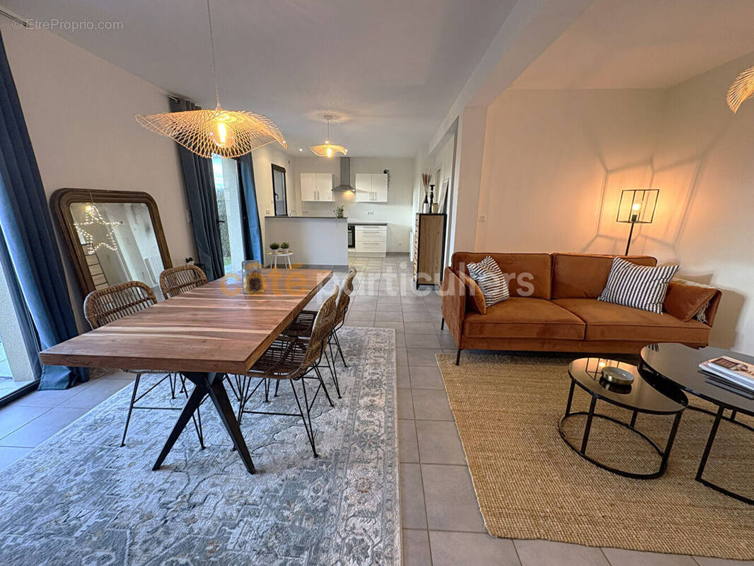 Maison à SAINT-COULOMB