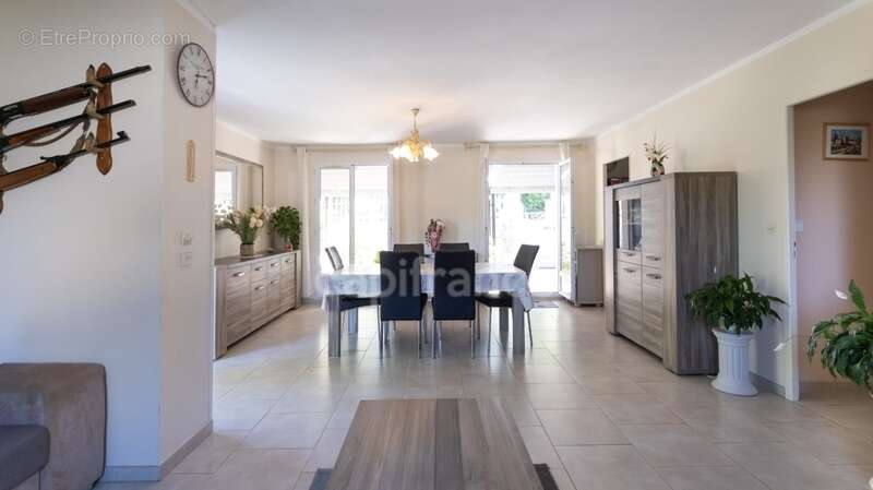 Maison à vendre 3 pièces LA ROQUEBRUSSANNE (83) - photo 4